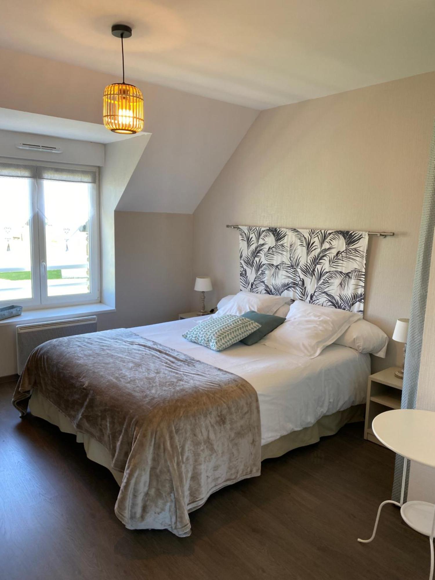 Le Relais De La Hardiesse 6Km Mont St Michel - Chambres Doubles - Suite Spa Privatif Courtils Zewnętrze zdjęcie