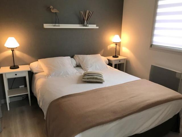 Le Relais De La Hardiesse 6Km Mont St Michel - Chambres Doubles - Suite Spa Privatif Courtils Pokój zdjęcie